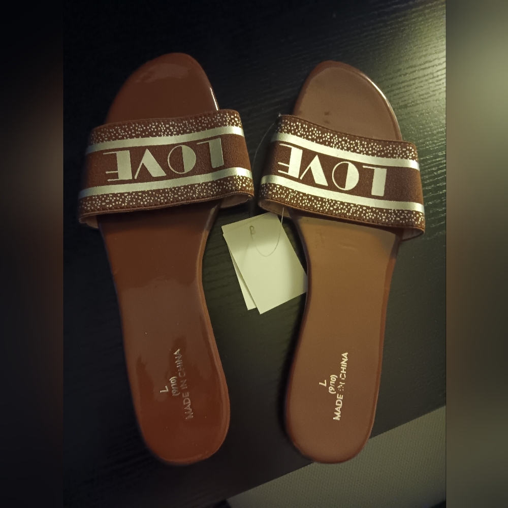 Women's sandals/slides